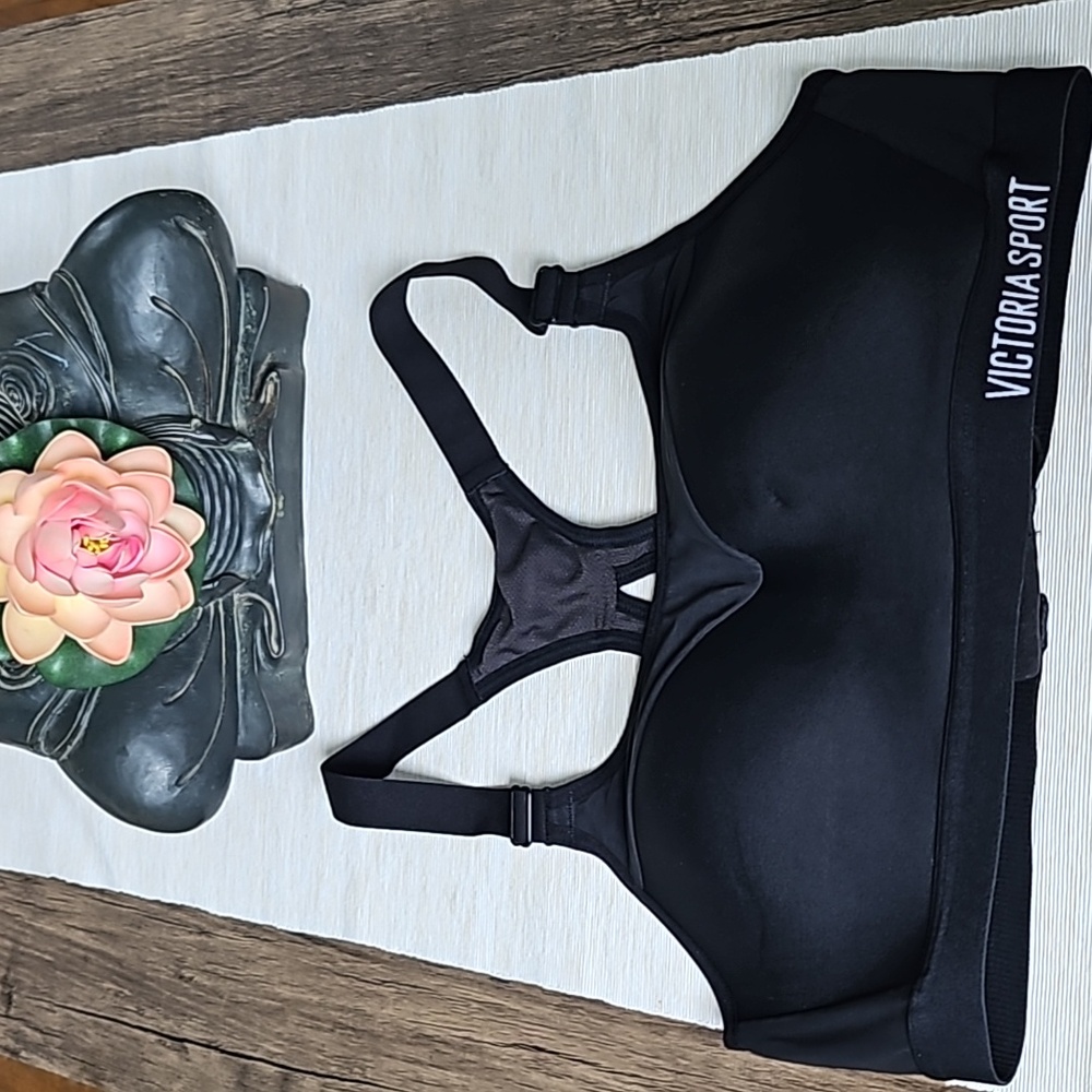 Victoria's Secret Sports Bra - Black- Size 34B